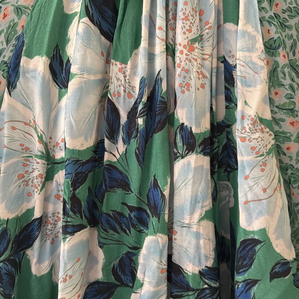 Roller Rabbit Green and Blue Floral Top - Picture 4 of 4